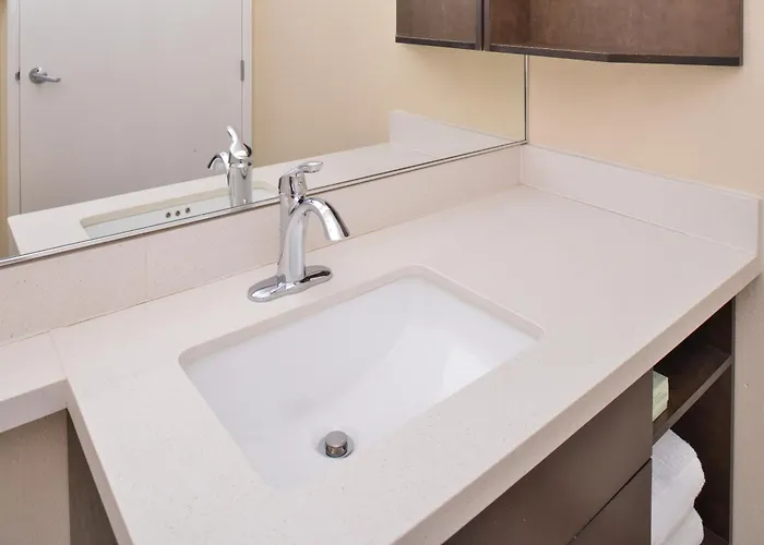 Candlewood Austin-round Rock By Ihg Round Rock