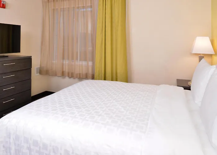 Candlewood Austin-round Rock By Ihg 2* Round Rock