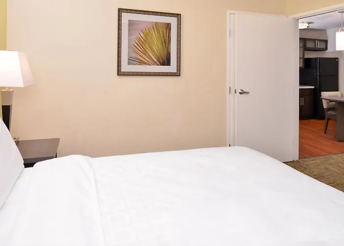 Hotel Candlewood Austin-round Rock By Ihg 2*