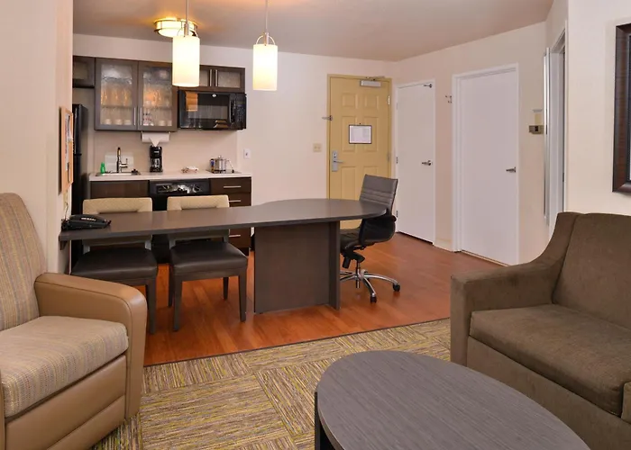 Hotel Candlewood Austin-round Rock By Ihg Round Rock