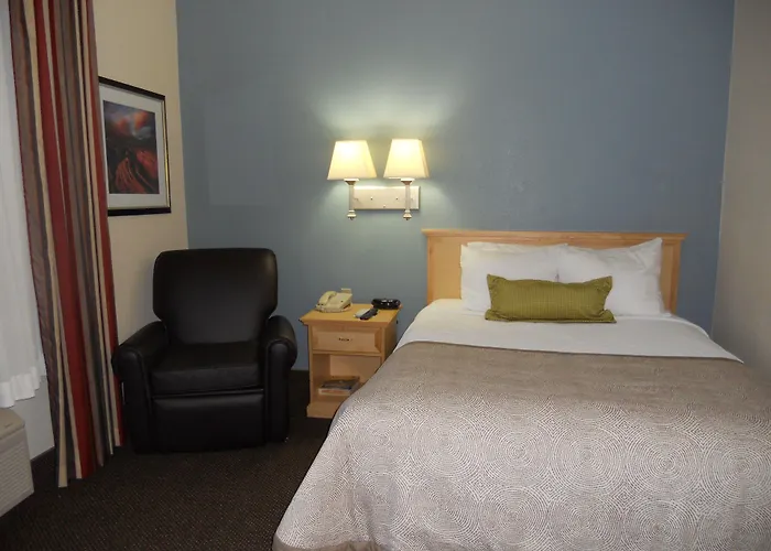 Candlewood Austin-round Rock By Ihg Hotel 2*