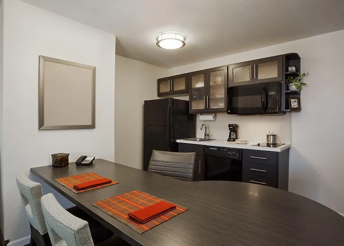 Candlewood Austin-round Rock By Ihg