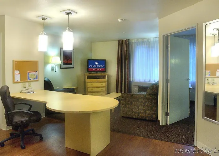 Hotel Candlewood Austin-round Rock By Ihg 2*